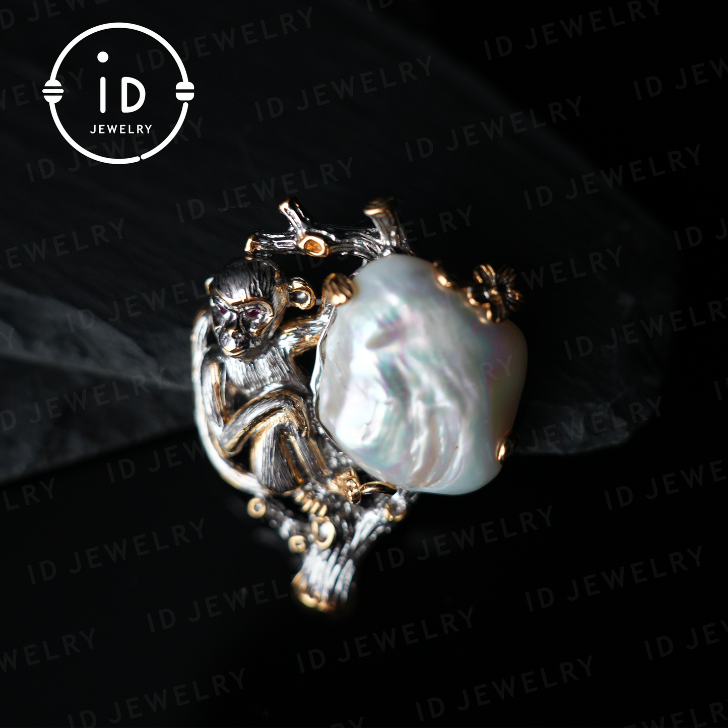 Affenbrosche Anhänger | Handgefertigter Barockperlenschmuck | Künstlerisches Tierdesign | Vergoldetes Silber