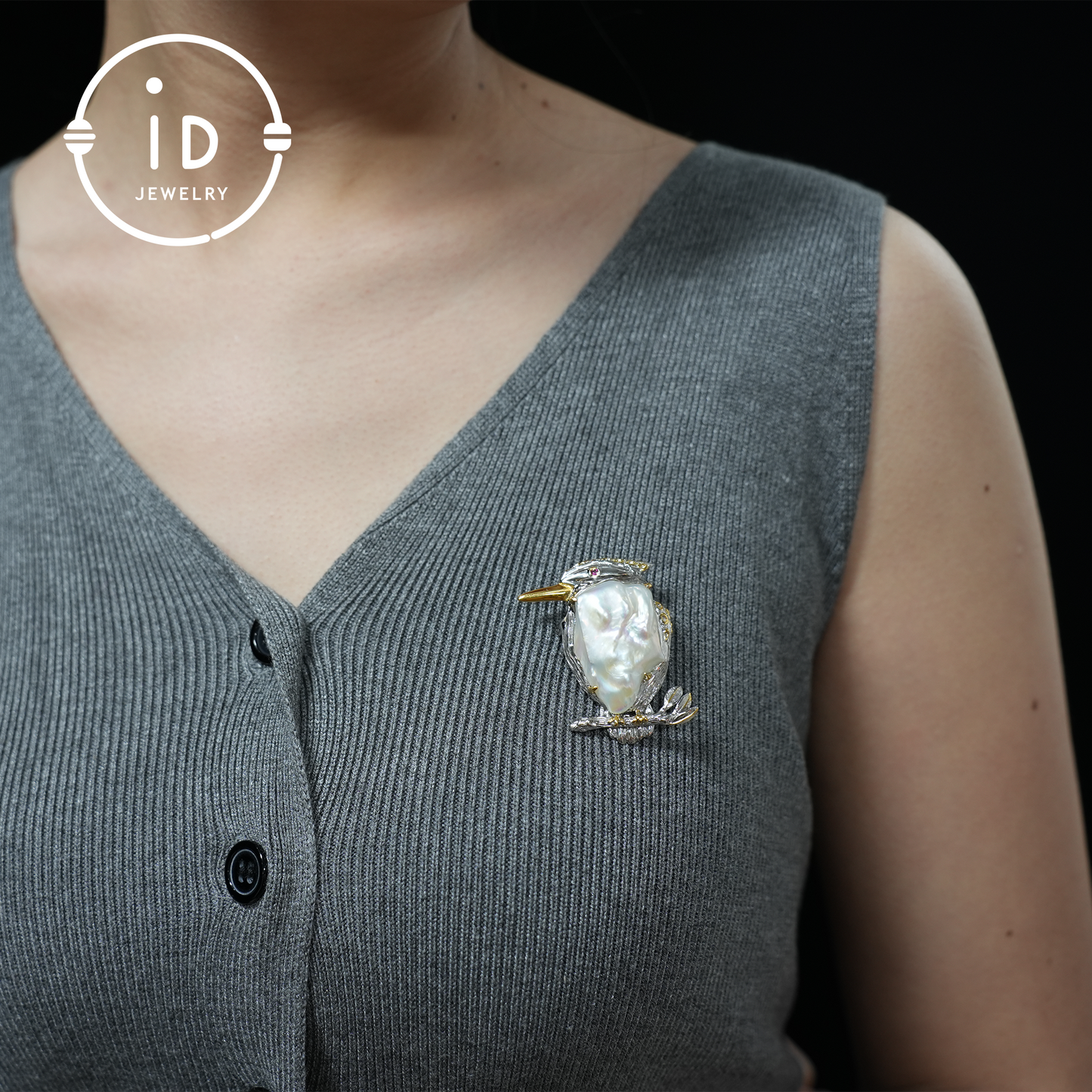 Vogelbrosche Anhänger | Barocker Süßwasserperlenschmuck | Handgefertigte Tierbrosche | Vergoldetes Silberaccessoire