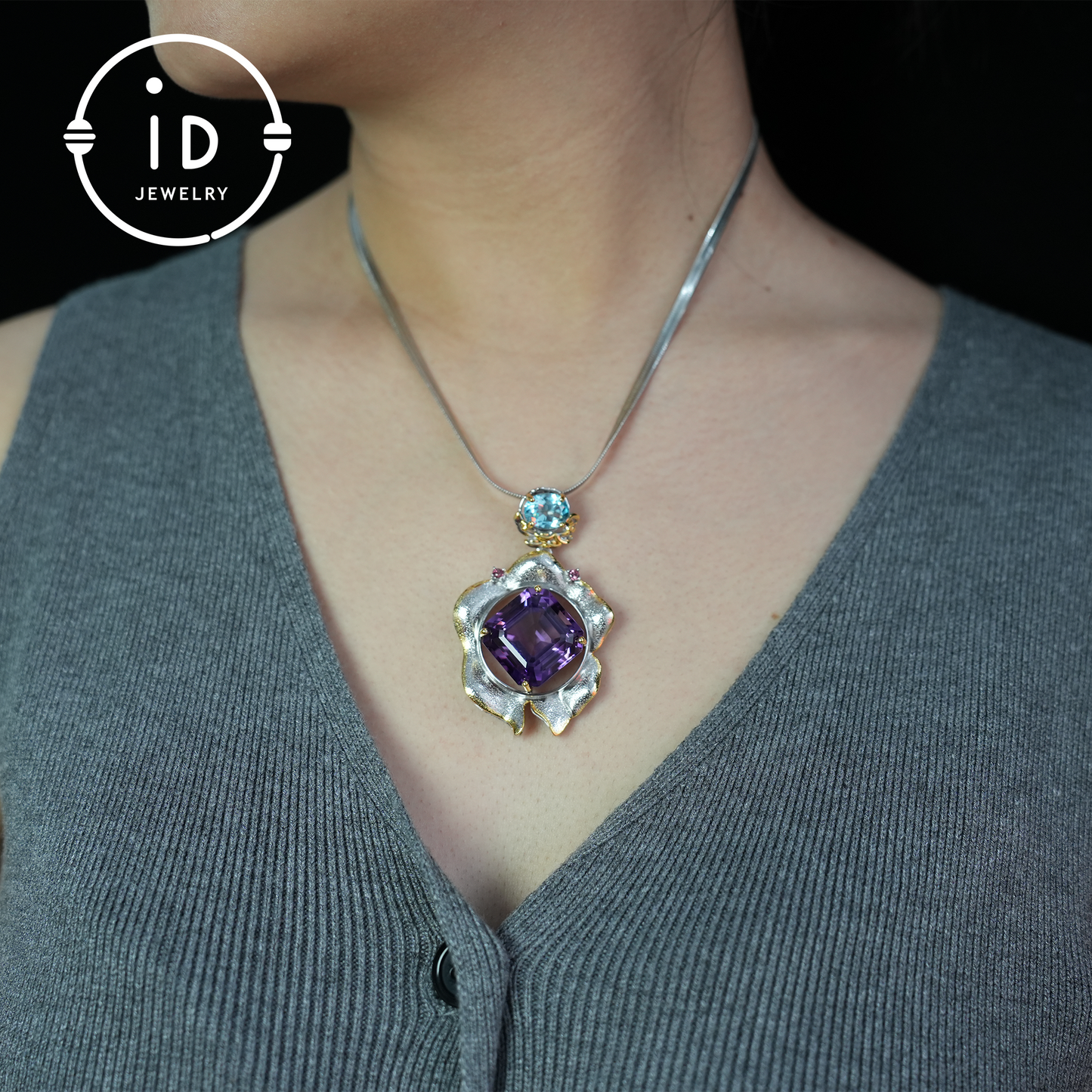 Handgefertigter Amethyst-Blumenanhänger, Vintage-Stil, großer Edelsteinanhänger, einzigartiges Design