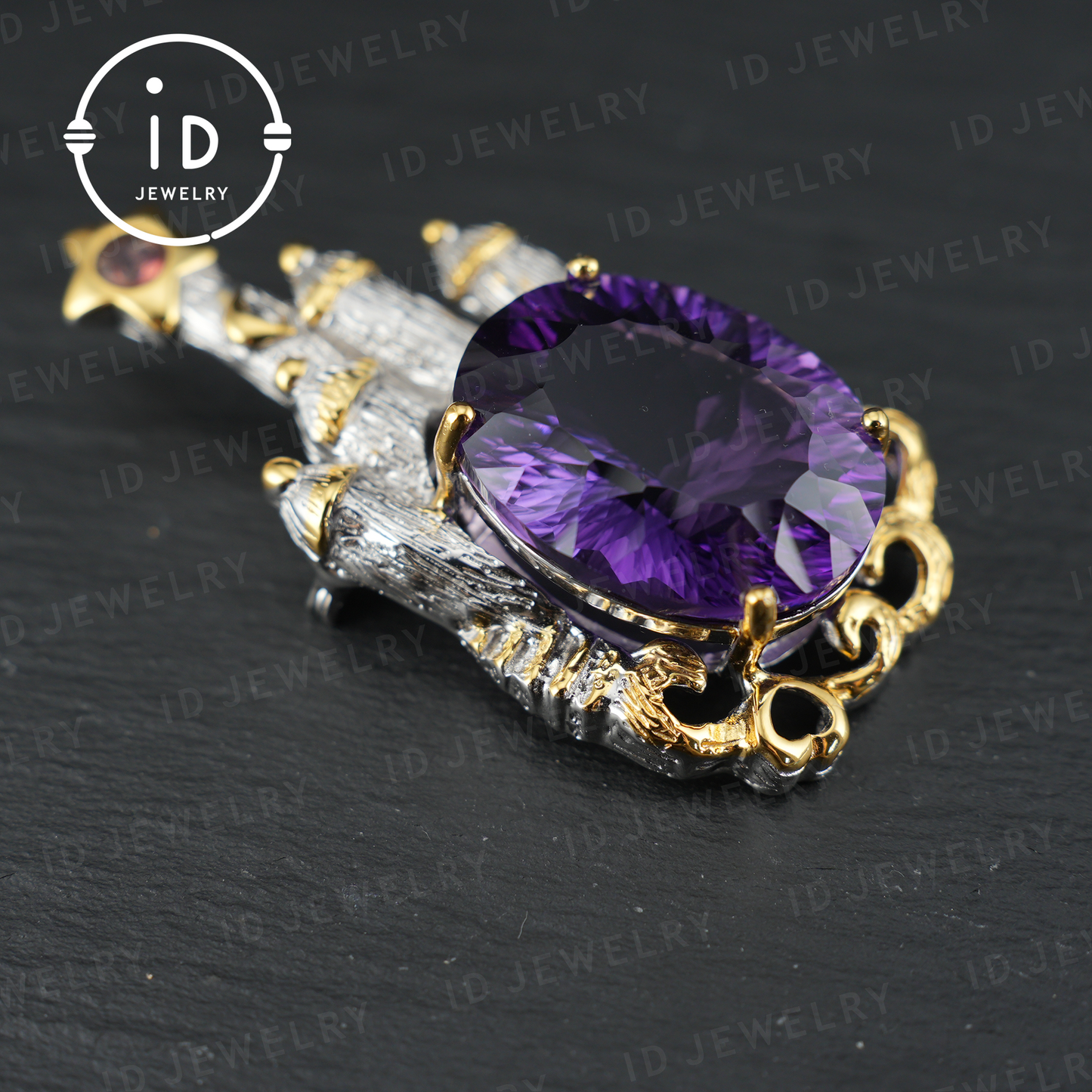 Märchenhafte Amethyst-Brosche | Vintage-Schloss-Anhänger | Handgefertigter Edelsteinschmuck | Vergoldete Statement-Brosche | Königliches Schmuckgeschenk für Frauen
