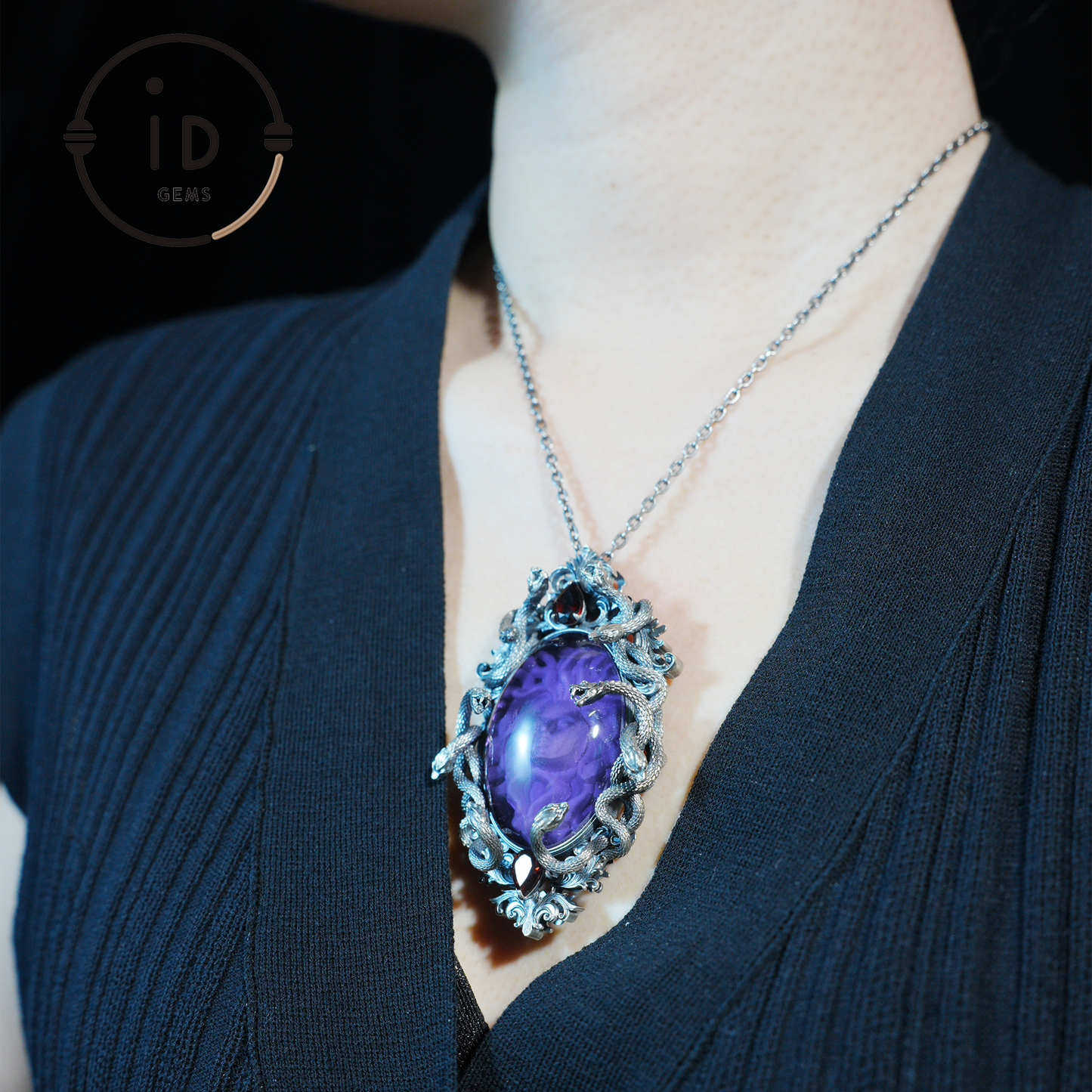 Hand-Carved Medusa Amethyst Pendant | Raised Serpent Frame in 925 Sterling Silver | Gothic Talisman for Powerful Self-Empowerment