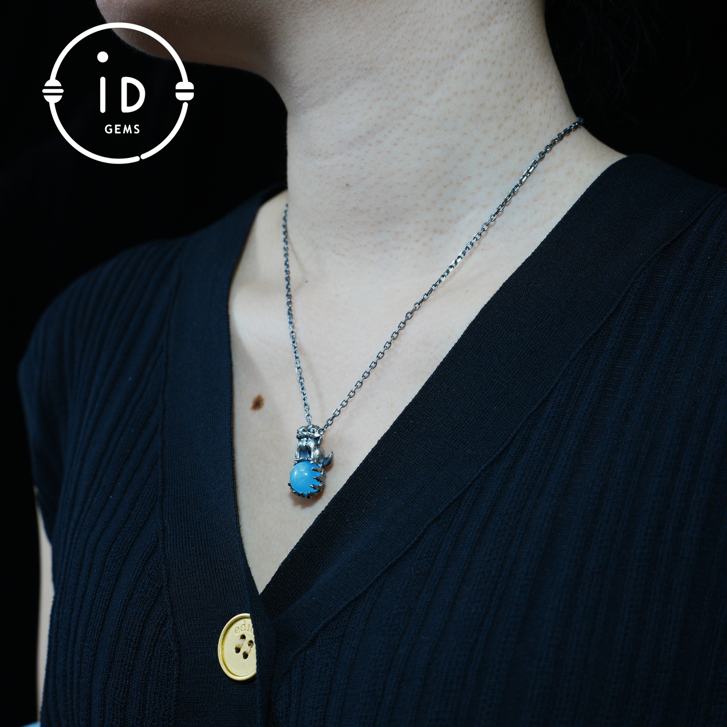 Fox Totem Pendant with Aquamarine – Fantasy Animal Amulet Necklace, Handcrafted Spirit Jewelry, Twin Guardian Design