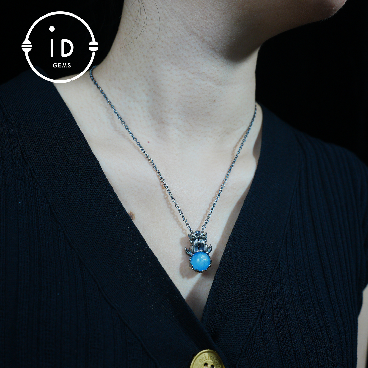 Fox Totem Pendant with Aquamarine – Fantasy Animal Amulet Necklace, Handcrafted Spirit Jewelry, Twin Guardian Design