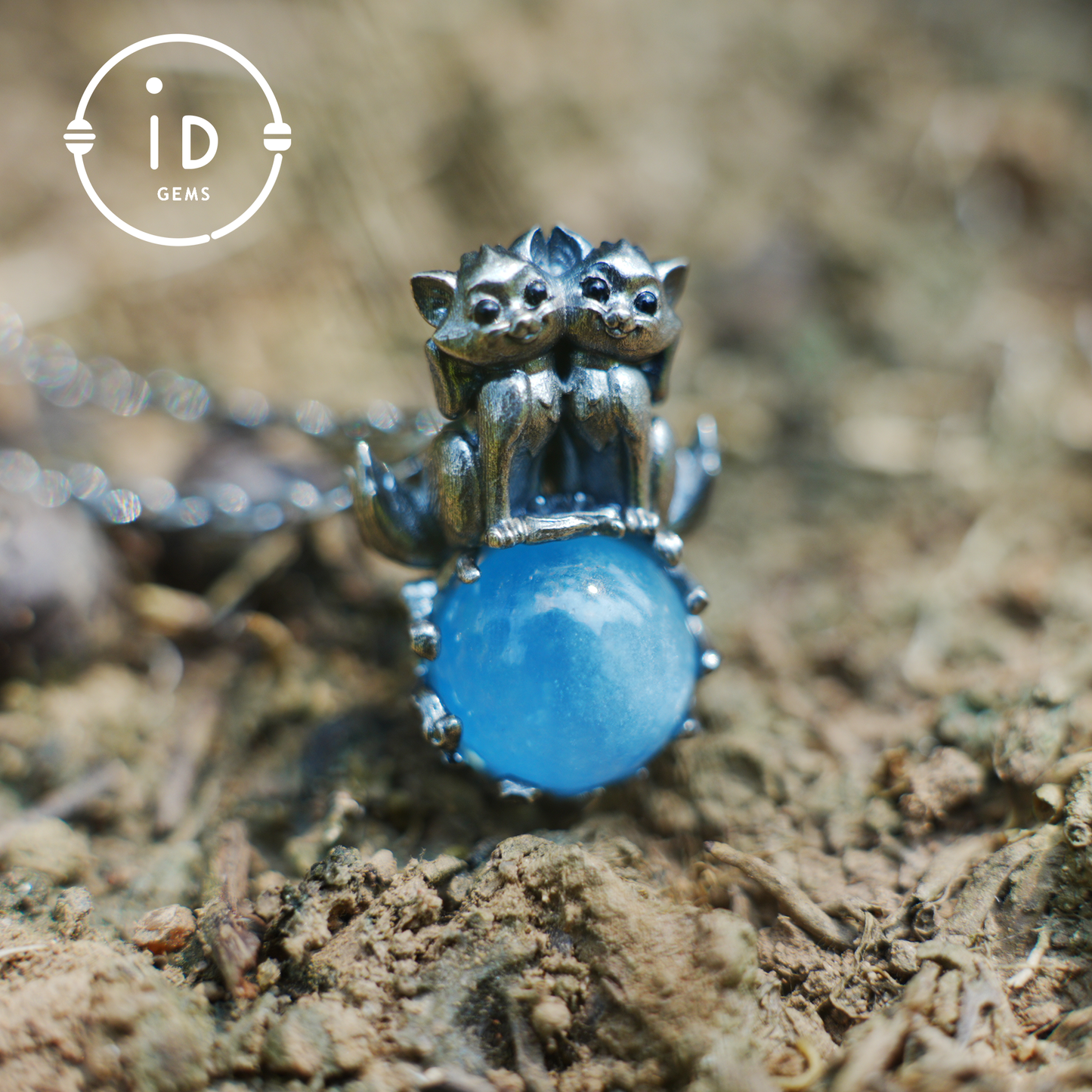 Fox Totem Pendant with Aquamarine – Fantasy Animal Amulet Necklace, Handcrafted Spirit Jewelry, Twin Guardian Design