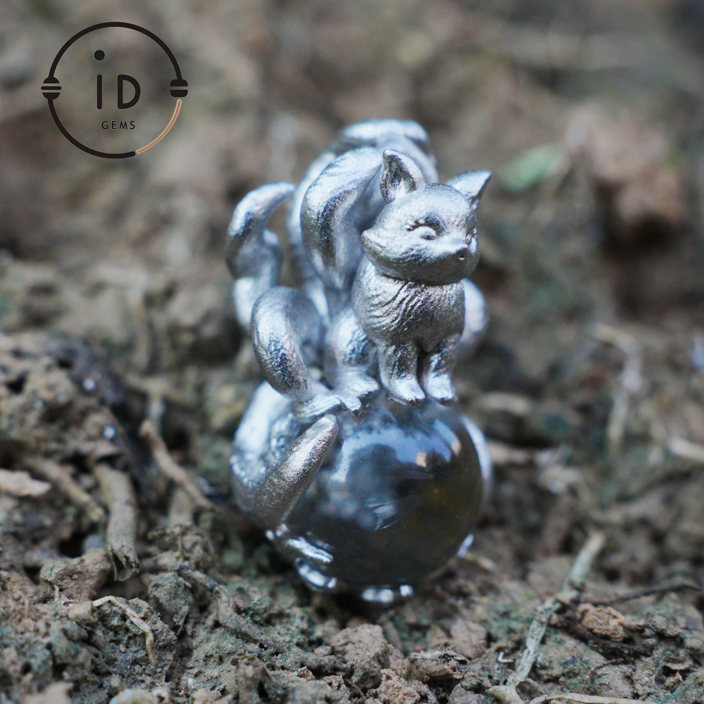 Fox Pendant with Ghost Quartz, Nine-Tailed Spirit Amulet, Handcrafted Fantasy Jewelry, Dreamy Forest Totem Necklace, Mythical Design