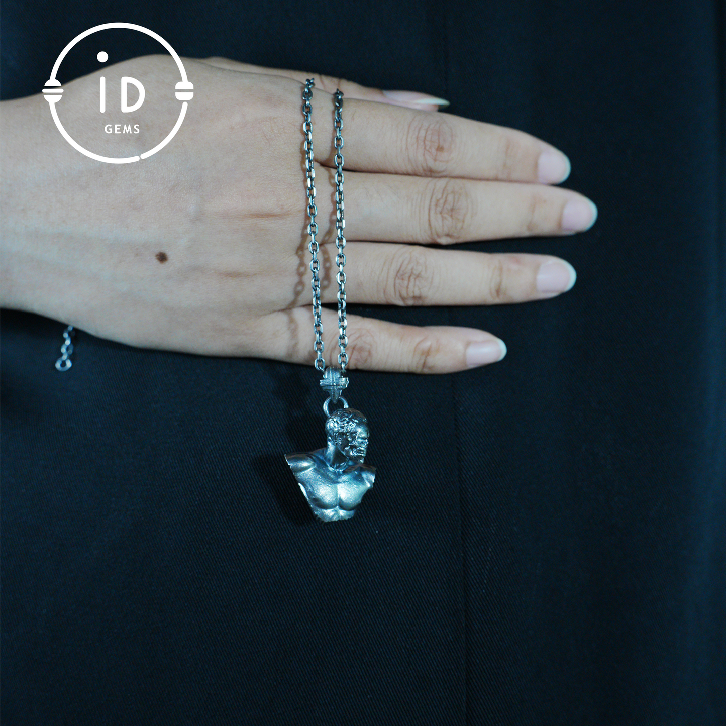 Heroic Courage Pendant - Silver Necklace with Green Zircon, Handcrafted Mythological Design, Strength & Resilience Symbol