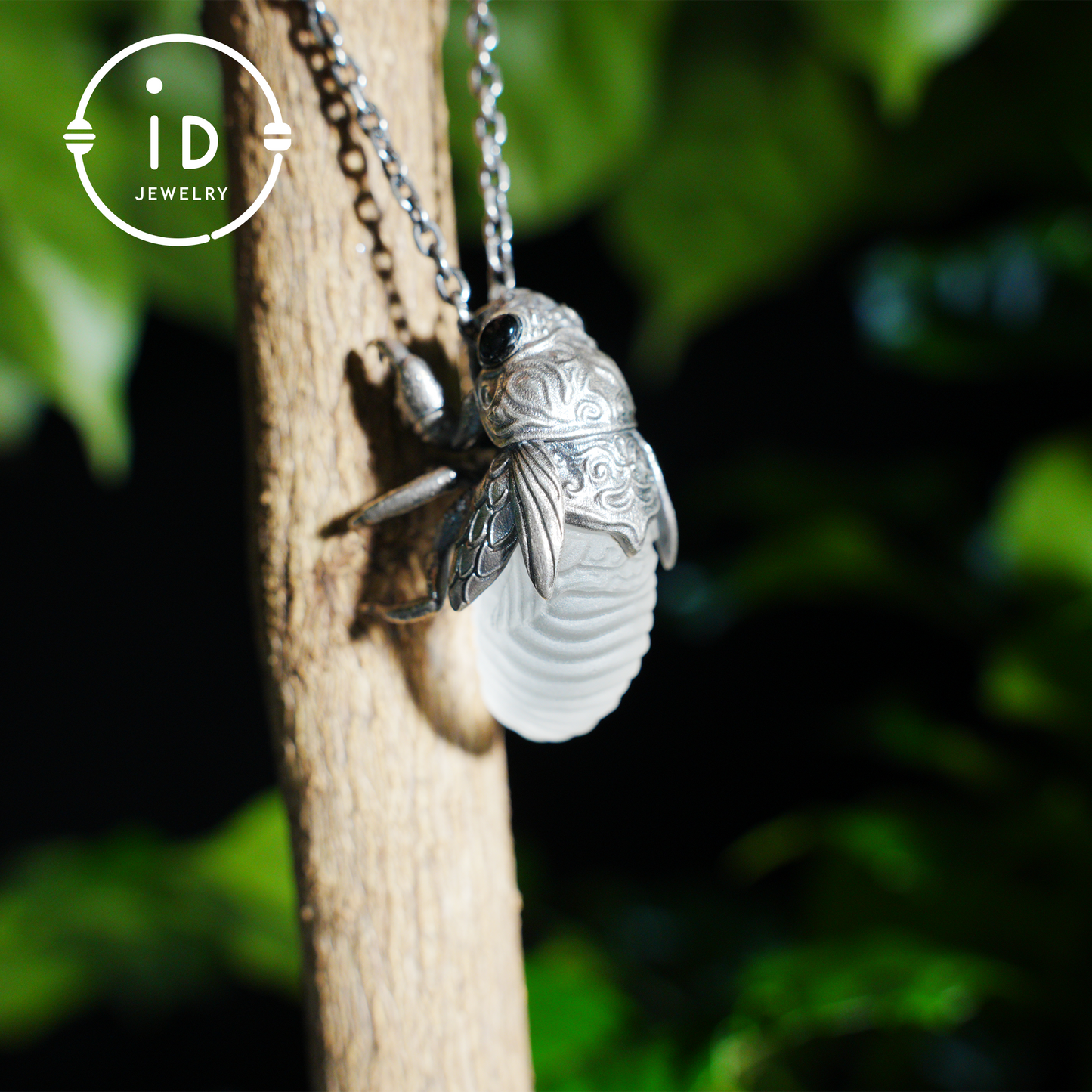 Zikaden-Halskette | Handgefertigte Halskette aus 925er Sterlingsilber | Insektenschmuck | Handgeschnitzte Halskette mit Insektenmotiv als Geschenk