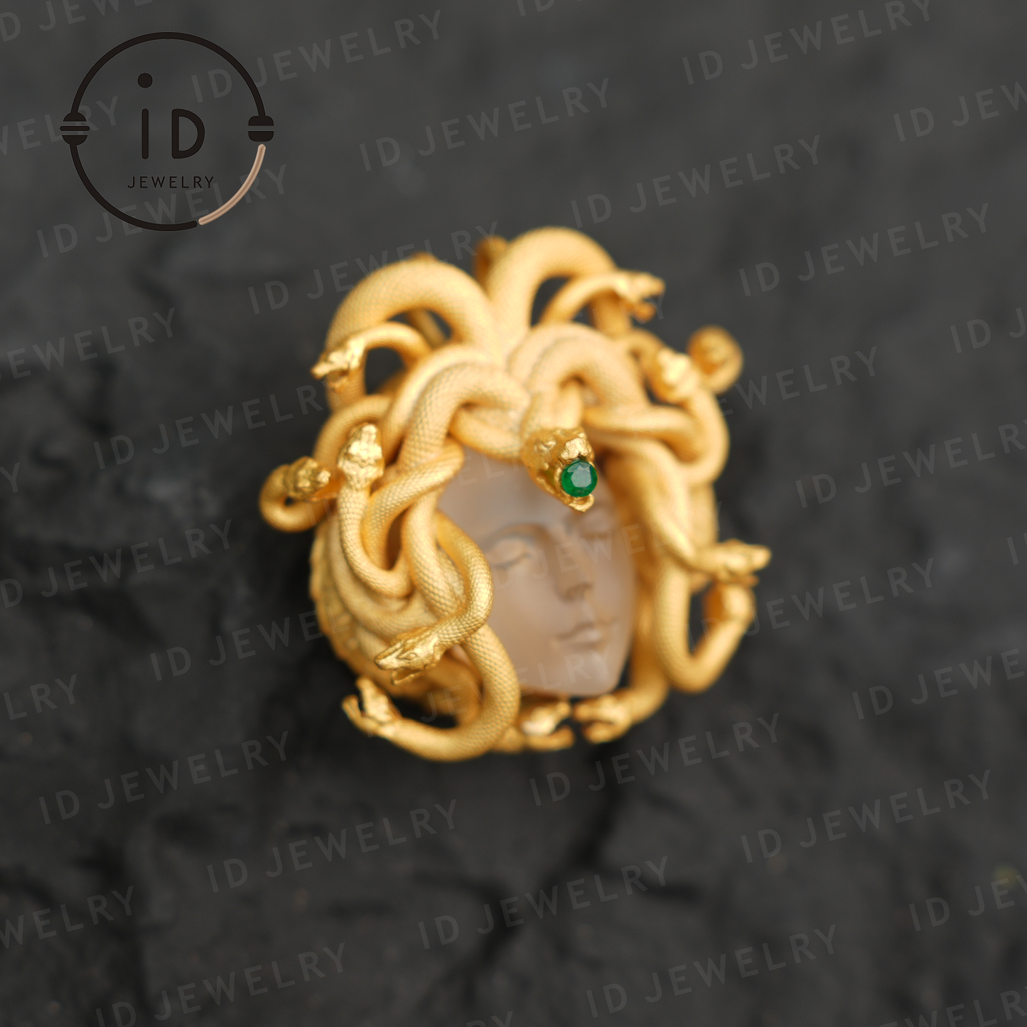 Medusa’s Sleeping Eye · Spiritual Pendant of the Resting Goddess · Third Eye as a Symbol of Insight and Inner Guidance