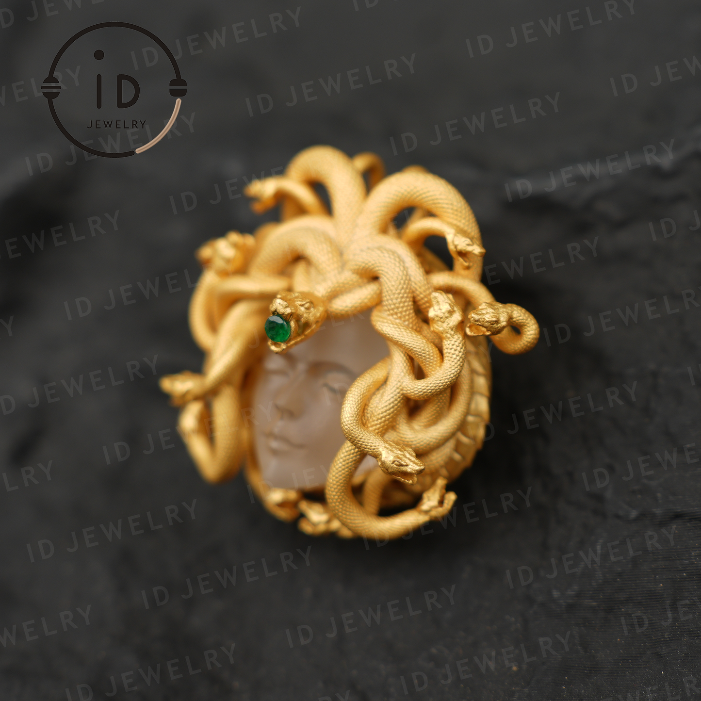 Medusa’s Sleeping Eye · Spiritual Pendant of the Resting Goddess · Third Eye as a Symbol of Insight and Inner Guidance