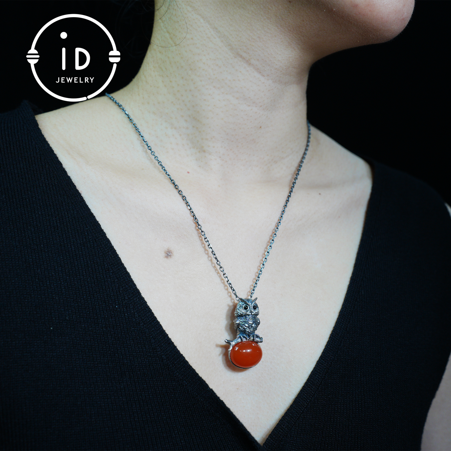Eulenkette im Natur-Stil | Handgefertigtes 925er Sterlingsilber | Karneol-Cabochon & Onyx-Augen | Feine Federgravur | Handgefertigtes Geschenk