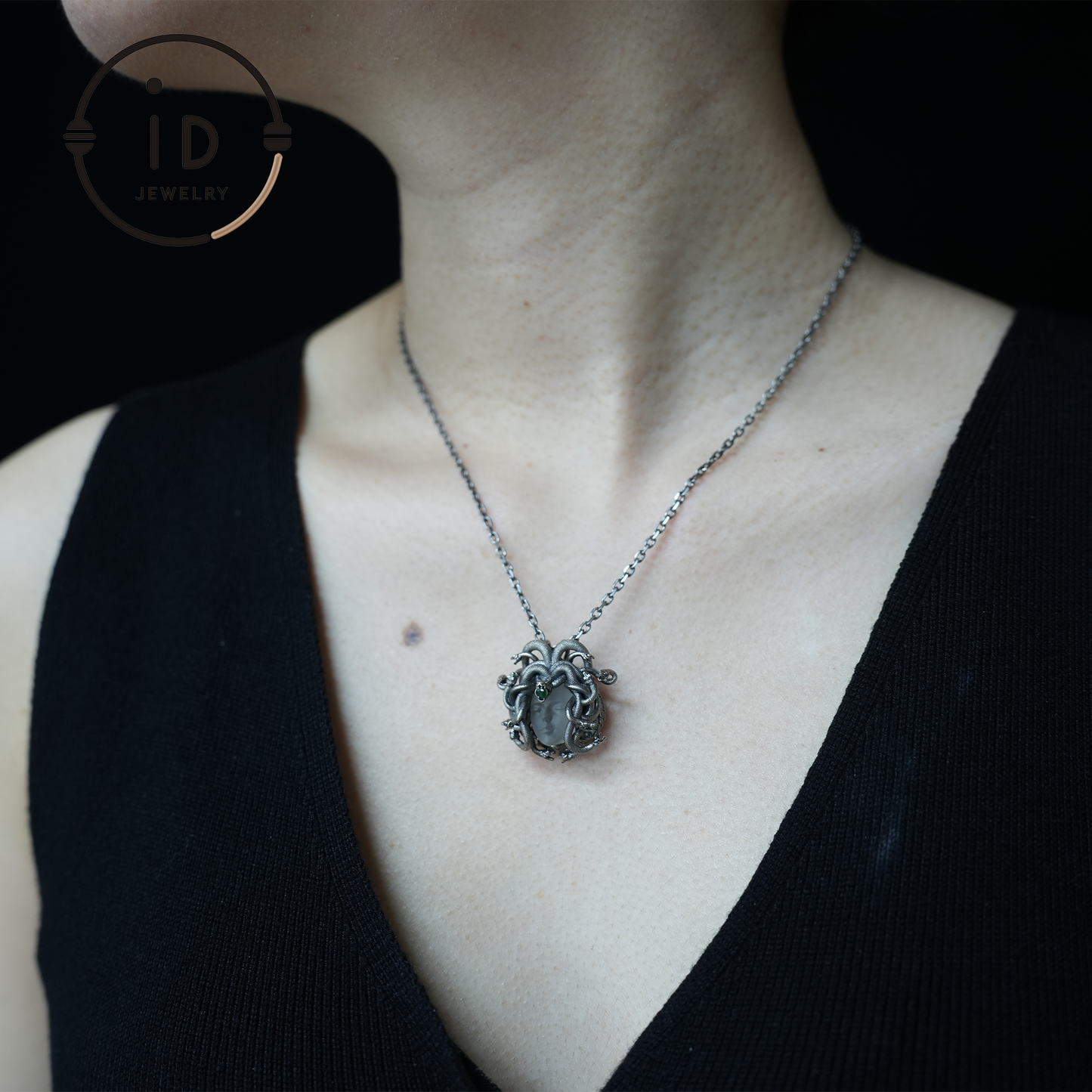 Sleeping Eye Pendant · Silver Medusa Jewelry · Closed-Eye Goddess Amulet with Quartz and Emerald