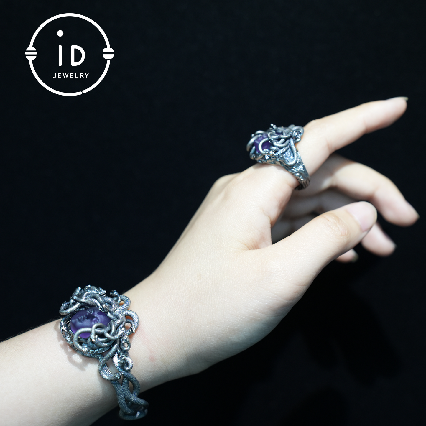 Medusa Ring | 925 Sterling Silver & Amethyst | Gothic Statement Jewelry