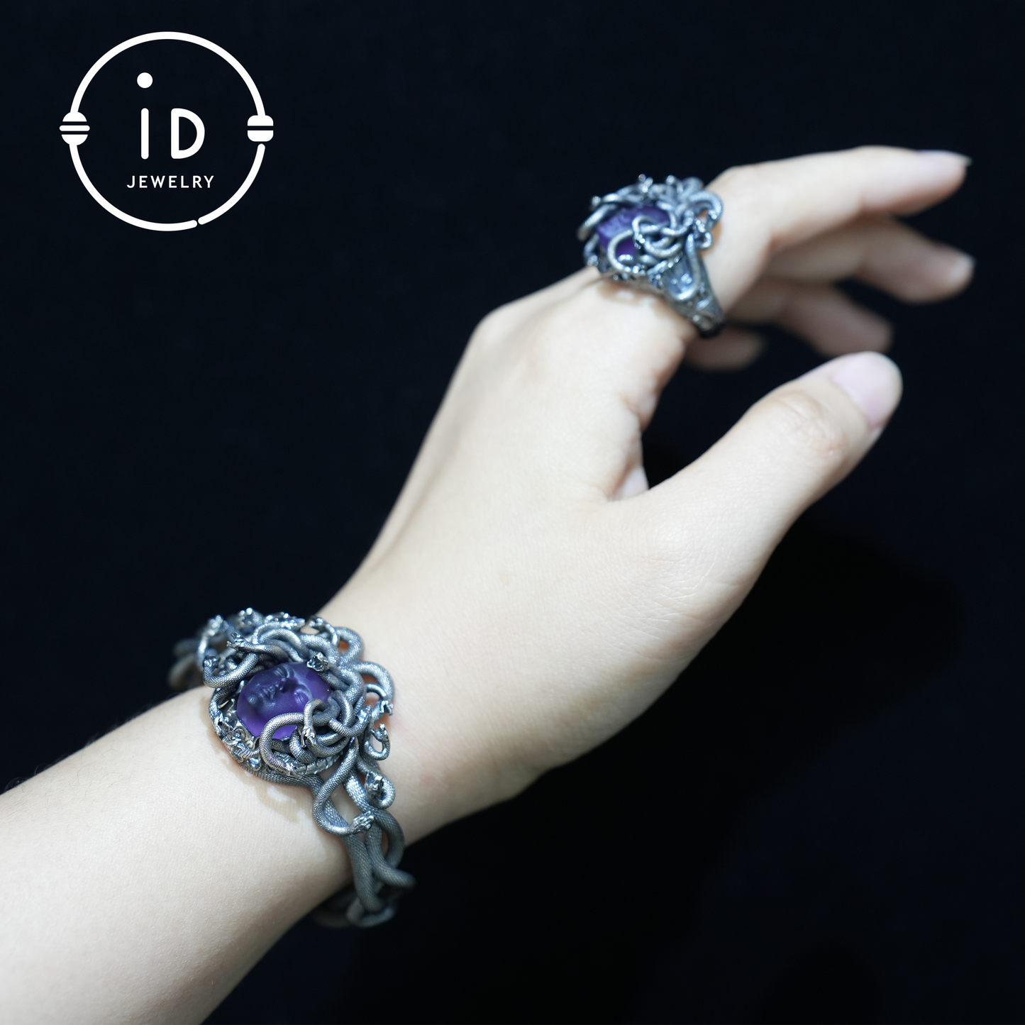 Medusa Ring | 925 Sterling Silver & Amethyst | Gothic Statement Jewelry