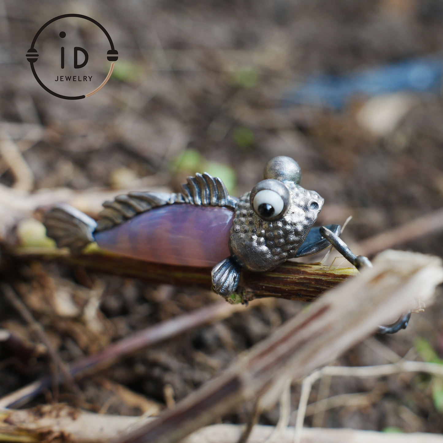 Pink Agate Fish Pendant in 925 Silver, Whimsical Totem Animal Necklace, Fantasy Vintage Jewelry Gift for Women or Men, Birthday Christmas