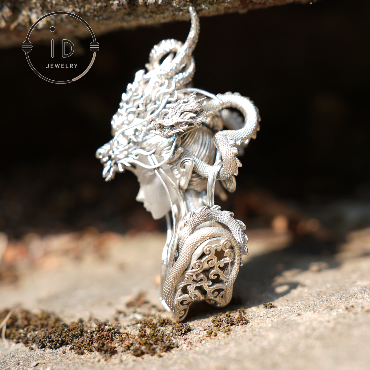 Anhänger „Drachengott des Ostens“ aus 925er Sterlingsilber – handgefertigter Fantasy-Schmuck für Sammler und Kulturliebhaber