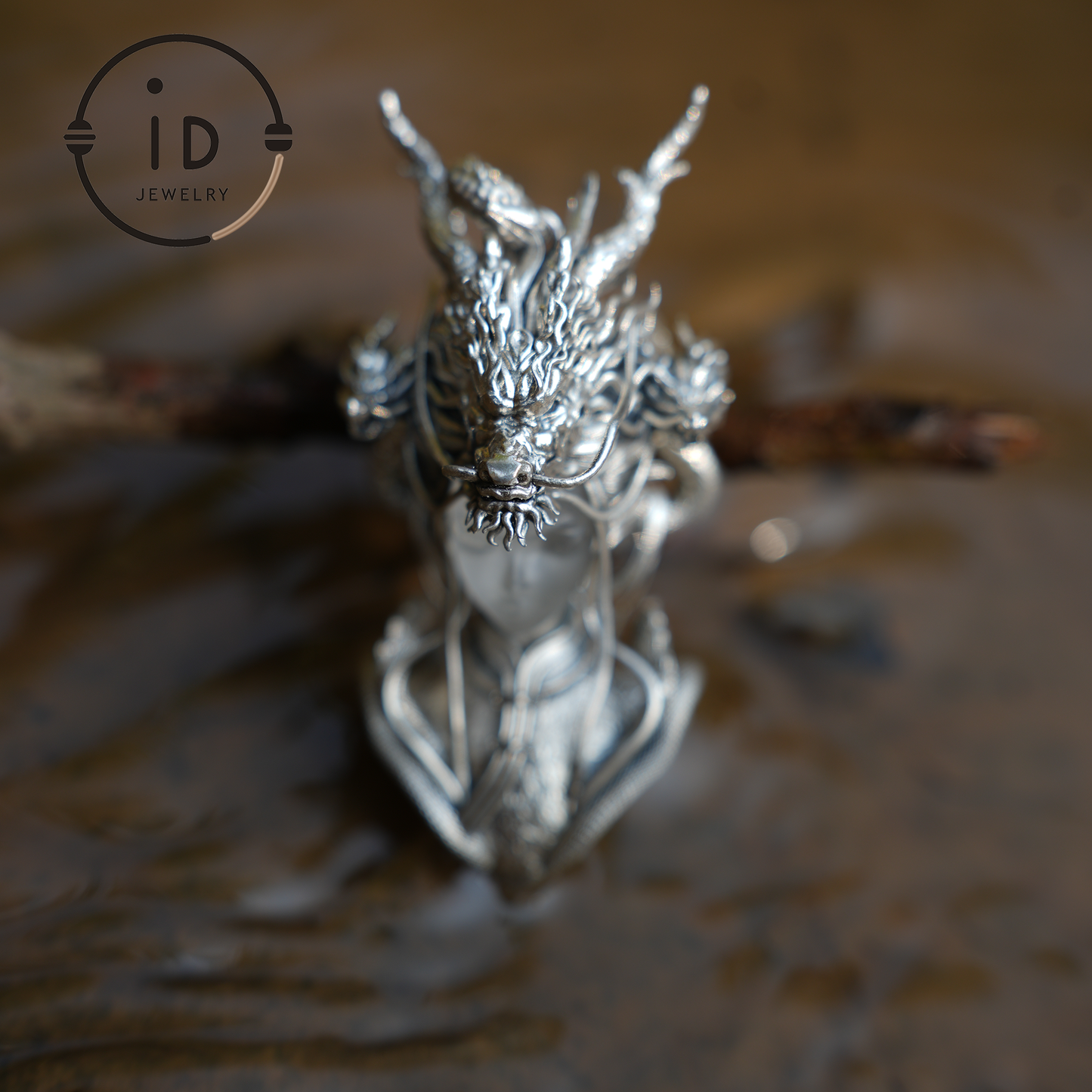 Anhänger „Drachengott des Ostens“ aus 925er Sterlingsilber – handgefertigter Fantasy-Schmuck für Sammler und Kulturliebhaber