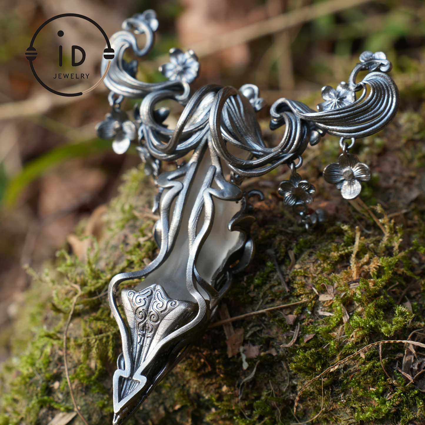 Goddess Flower Pendant Brooch | Handmade Jewelry with Onyx and Garnet | Elegant 925 Silver Design