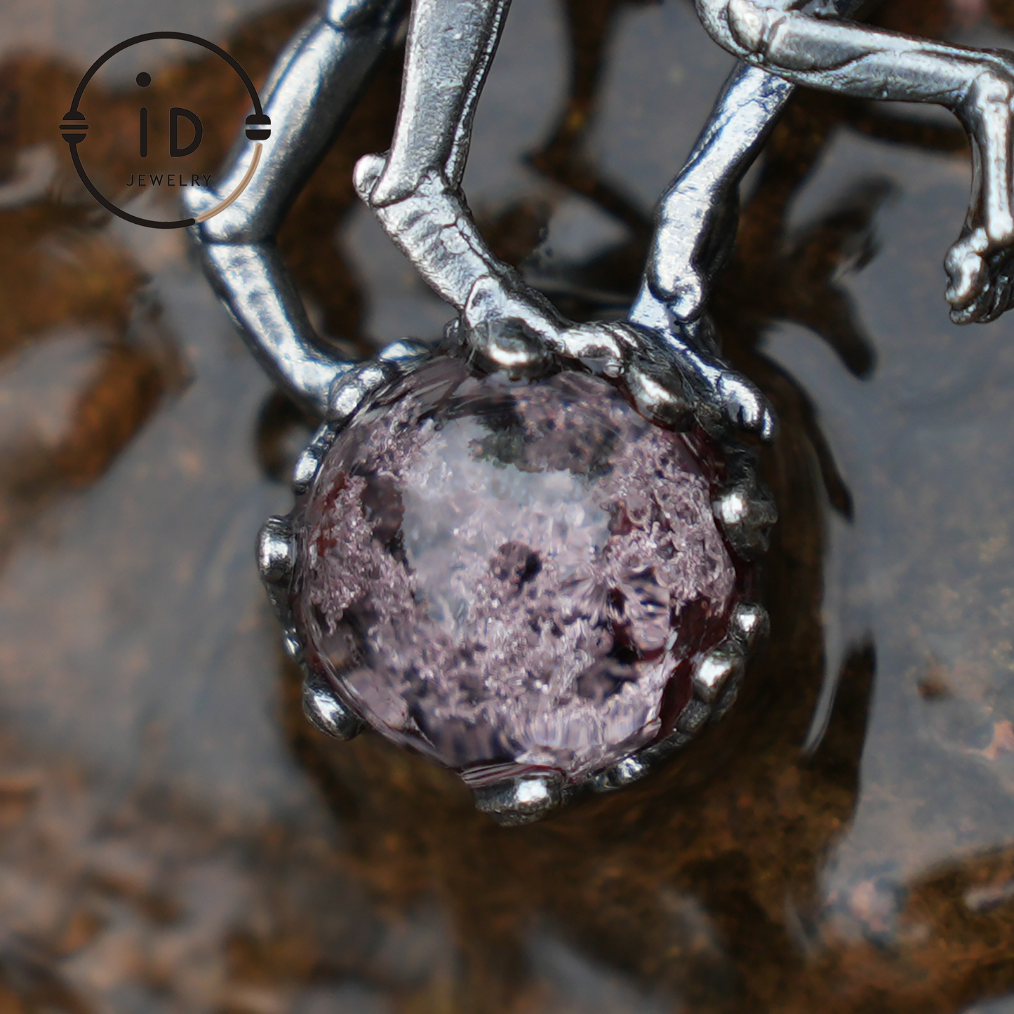 Dark Wings Drachenanhänger | Gothic Fantasy Schmuck mit Phantomquarz | Handgefertigter Silberanhänger