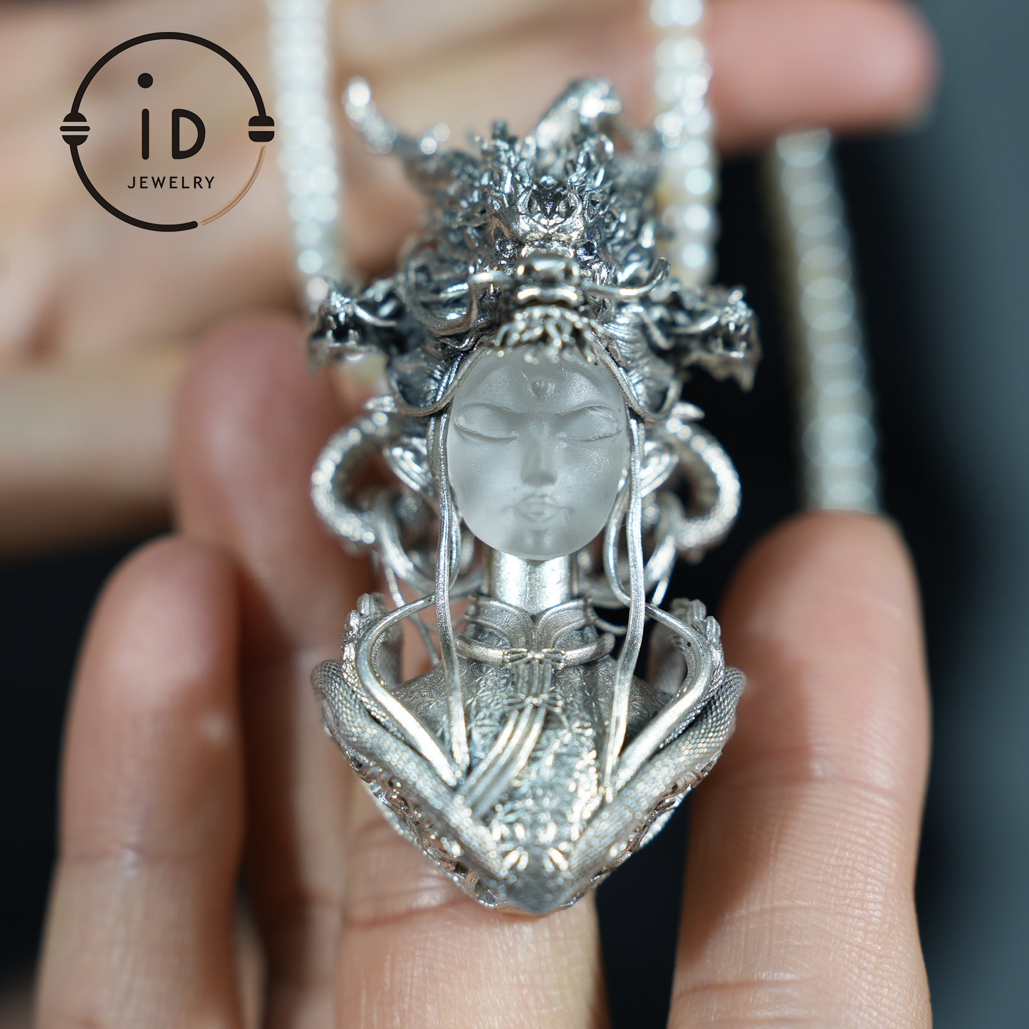Anhänger „Drachengott des Ostens“ aus 925er Sterlingsilber – handgefertigter Fantasy-Schmuck für Sammler und Kulturliebhaber