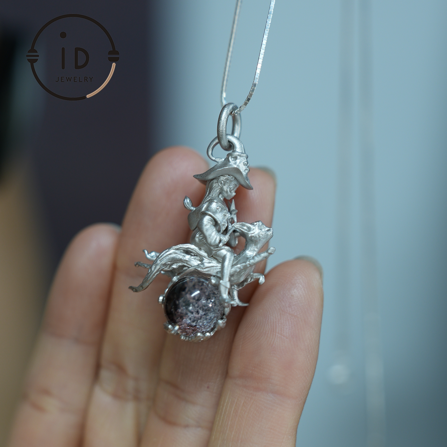 925 Silber Hexen-Reitkatzen-Anhänger mit Phantomquarz – Einzigartiger Fantasy-Schmuck für Sammler & Fans