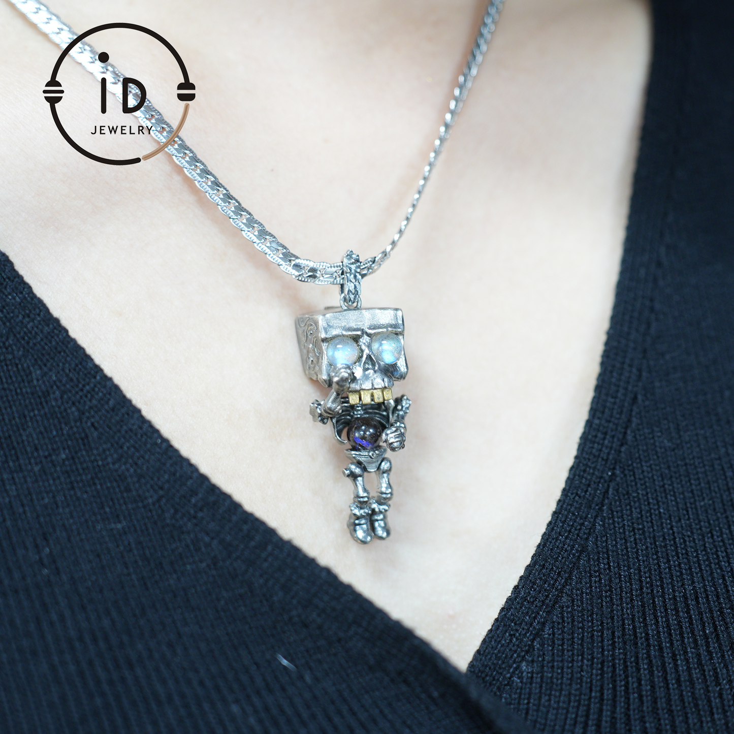 Mechanischer Totenkopf Anhänger | S925 Silber mit Labradorit | Einzigartiger Gothic Schmuck