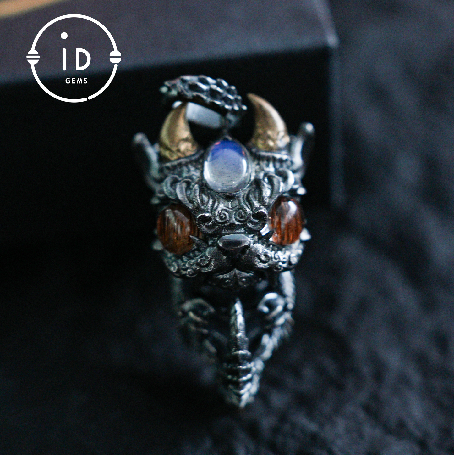 Handgefertigter Drachenanhänger | Gotisches Silberamulett | Mystische Augen und Flügel | Fantasy-Schmuck