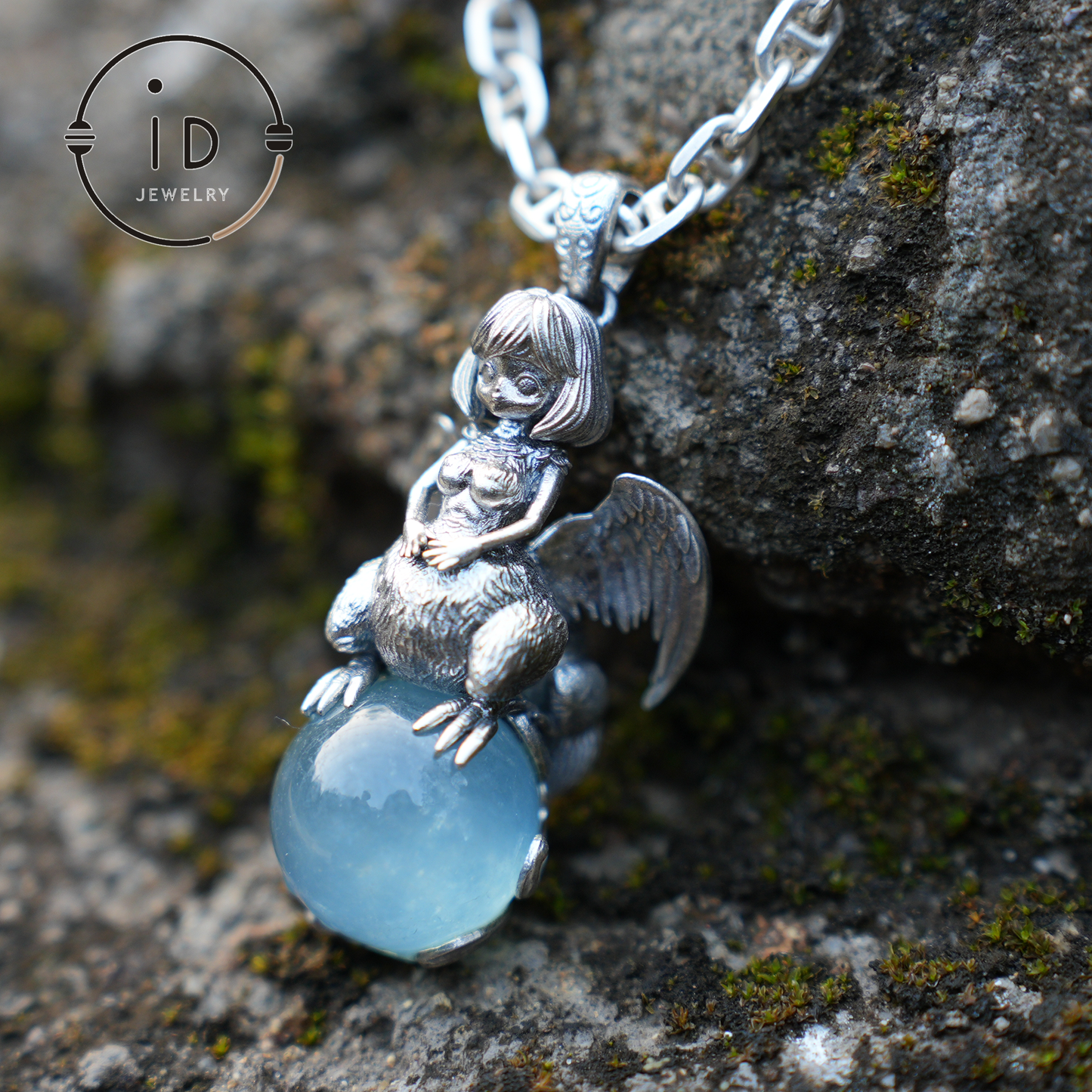 Mystischer Harpyien-Anhänger – Handgefertigtes 925er Silber mit Katzenauge-Aquamarin – Einzigartiger Fantasy-Schmuck