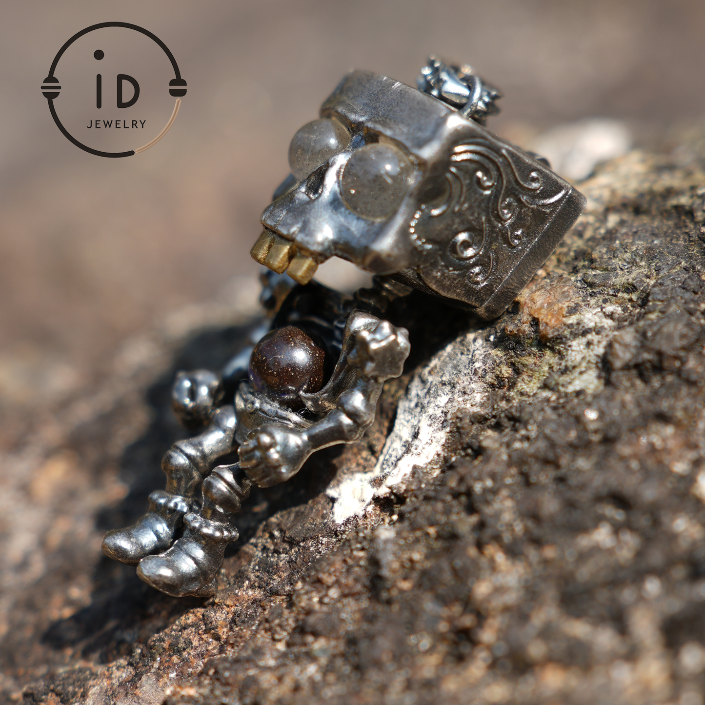 Mechanischer Totenkopf Anhänger | S925 Silber mit Labradorit | Einzigartiger Gothic Schmuck