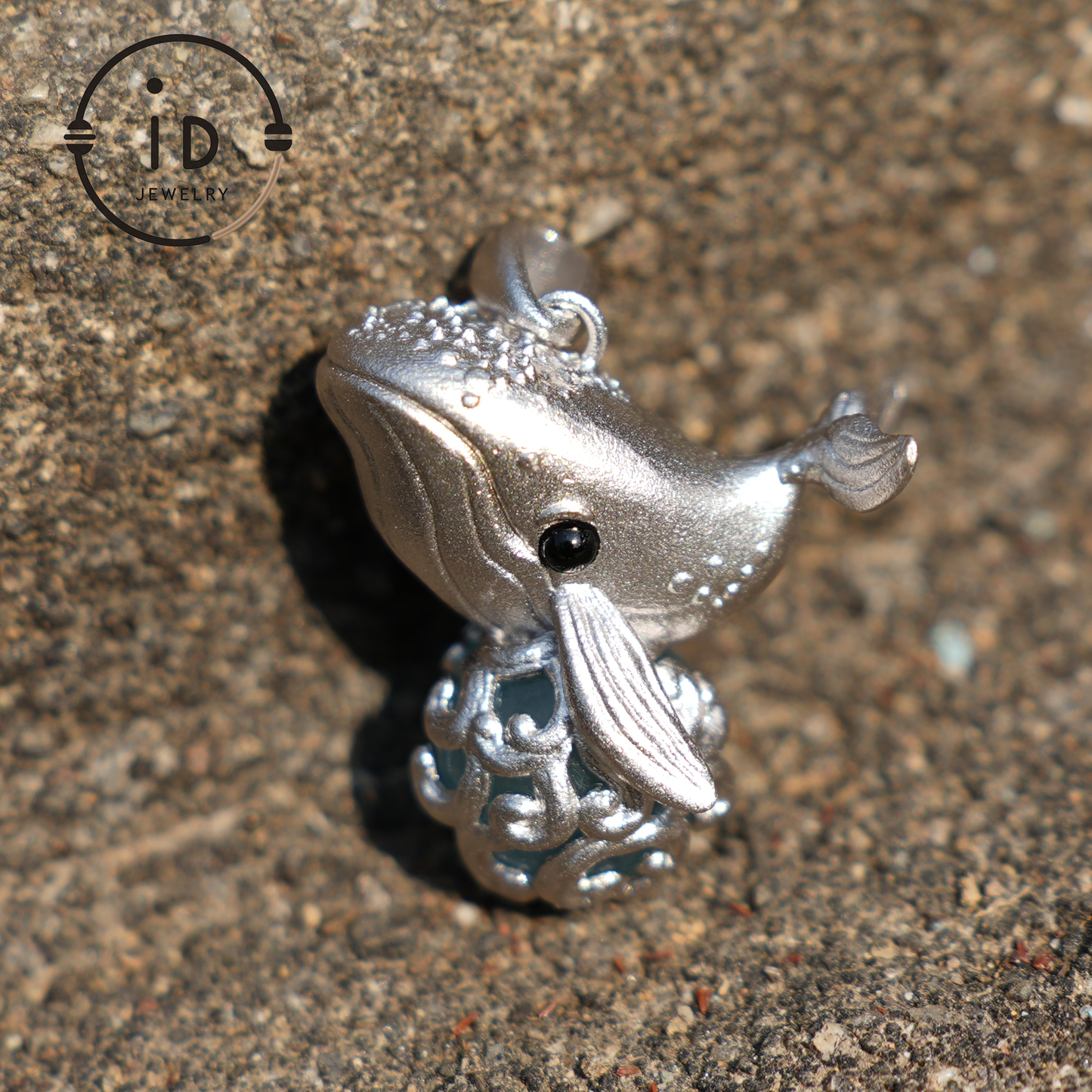 Ocean Guardian Wal Anhänger - S925 Silber mit Aquamarin Katzenauge - Handgefertigter, vom Ozean inspirierter Schmuck