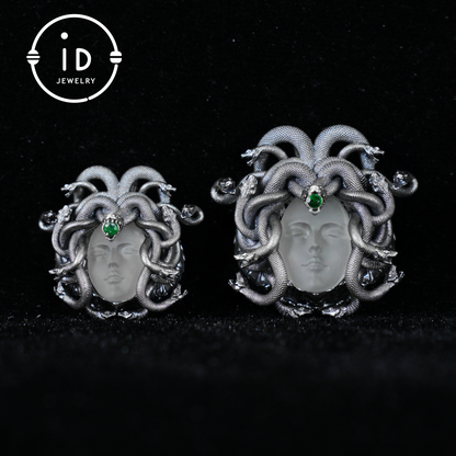 Sleeping Eye Pendant · Silver Medusa Jewelry · Closed-Eye Goddess Amulet with Quartz and Emerald