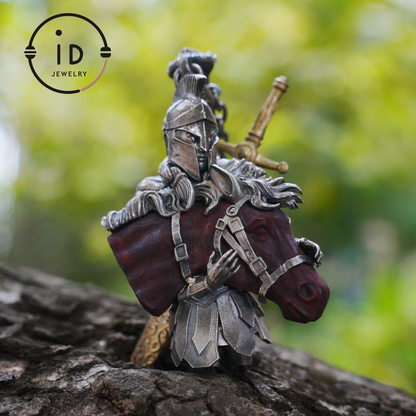 Medieval Knight Pendant with Bloodstone in 925 Sterling Silver, Warrior Necklace for Men, Birthday Gift Idea, Antique Style Jewelry