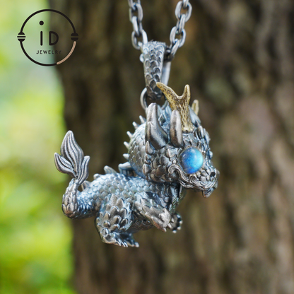 Handmade Fantasy Jewelry | Dragon Totem Necklace | Silver–Copper Bicolor Horn Crown | Labradorite Blue Eye | Handmade Gift