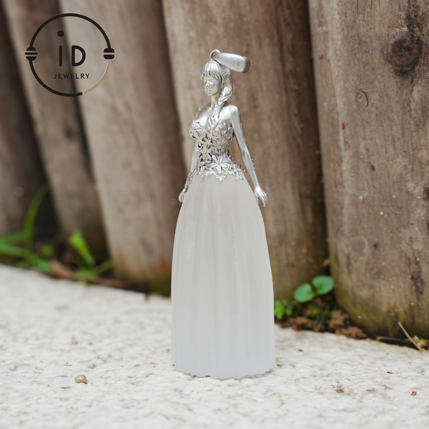 White quartz pendant of promise – A spiritual gift for her – Symbol of peace, strength & devotion – Handcrafted in 925 sterling silver