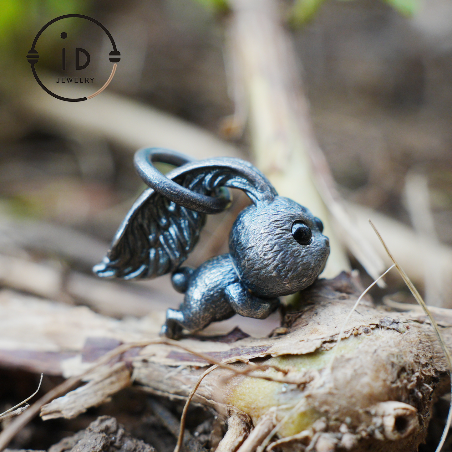 Rabbit Pendant – Leaping Bunny Totem with Onyx Eyes, Handmade Animal Amulet, Symbol of Awakening and New Beginnings