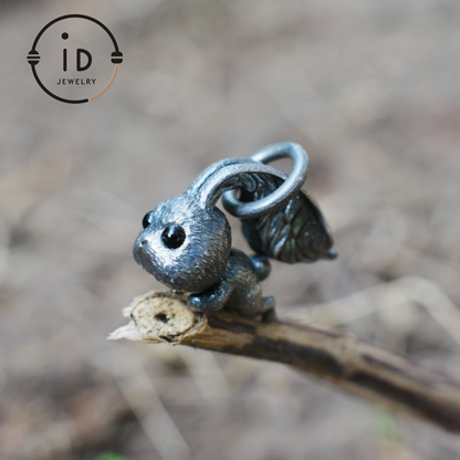 Rabbit Pendant – Leaping Bunny Totem with Onyx Eyes, Handmade Animal Amulet, Symbol of Awakening and New Beginnings