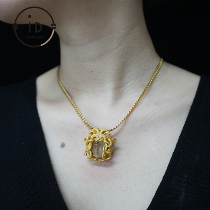 Medusa’s Sleeping Eye · Spiritual Pendant of the Resting Goddess · Third Eye as a Symbol of Insight and Inner Guidance