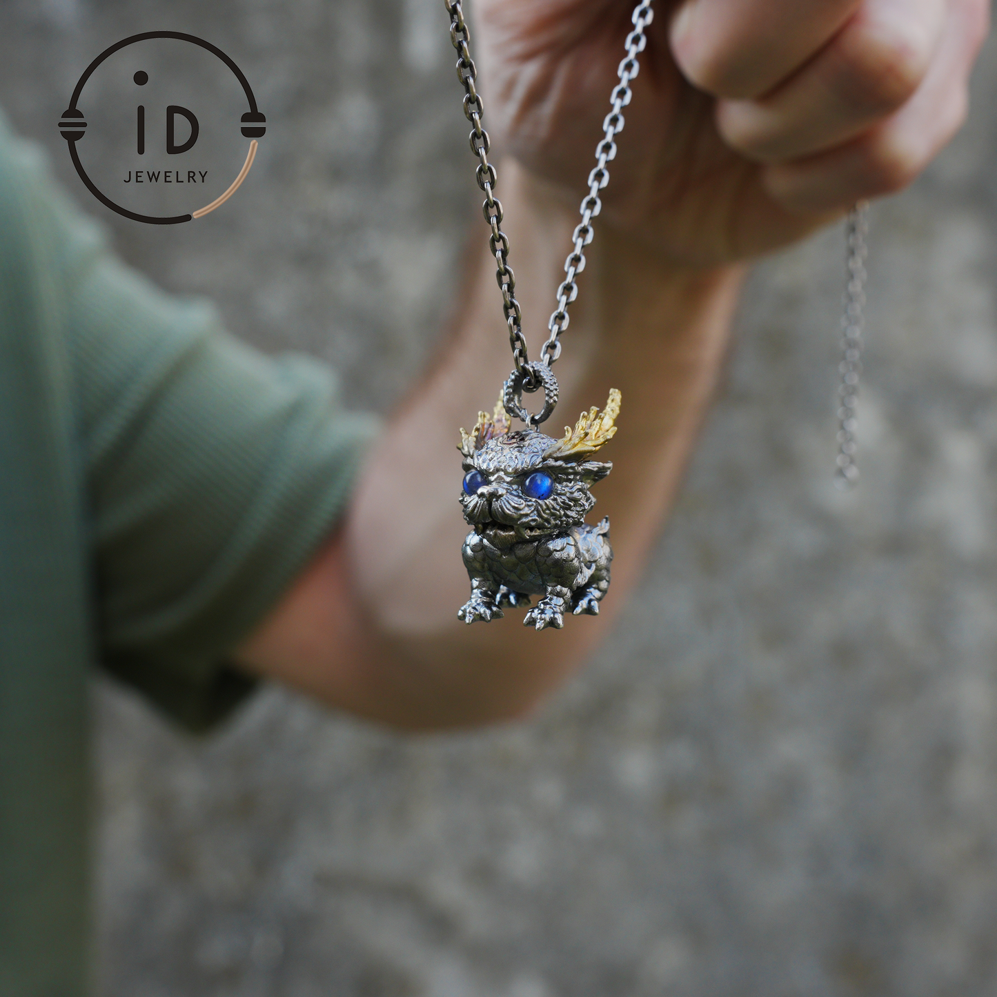 Labradorite Pendant Dragon 925 Silver Vintage Totem Gothic Style Mini Sculpture Talisman Gift for Her Mystical Handmade