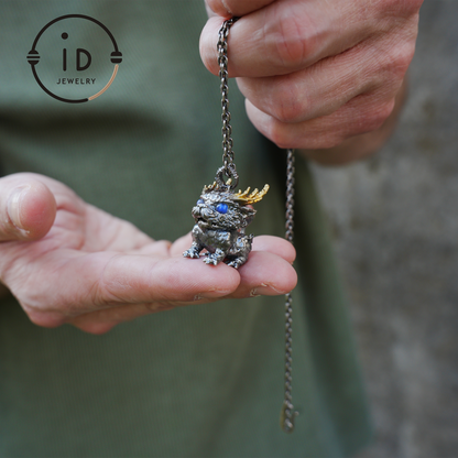 Labradorite Pendant Dragon 925 Silver Vintage Totem Gothic Style Mini Sculpture Talisman Gift for Her Mystical Handmade