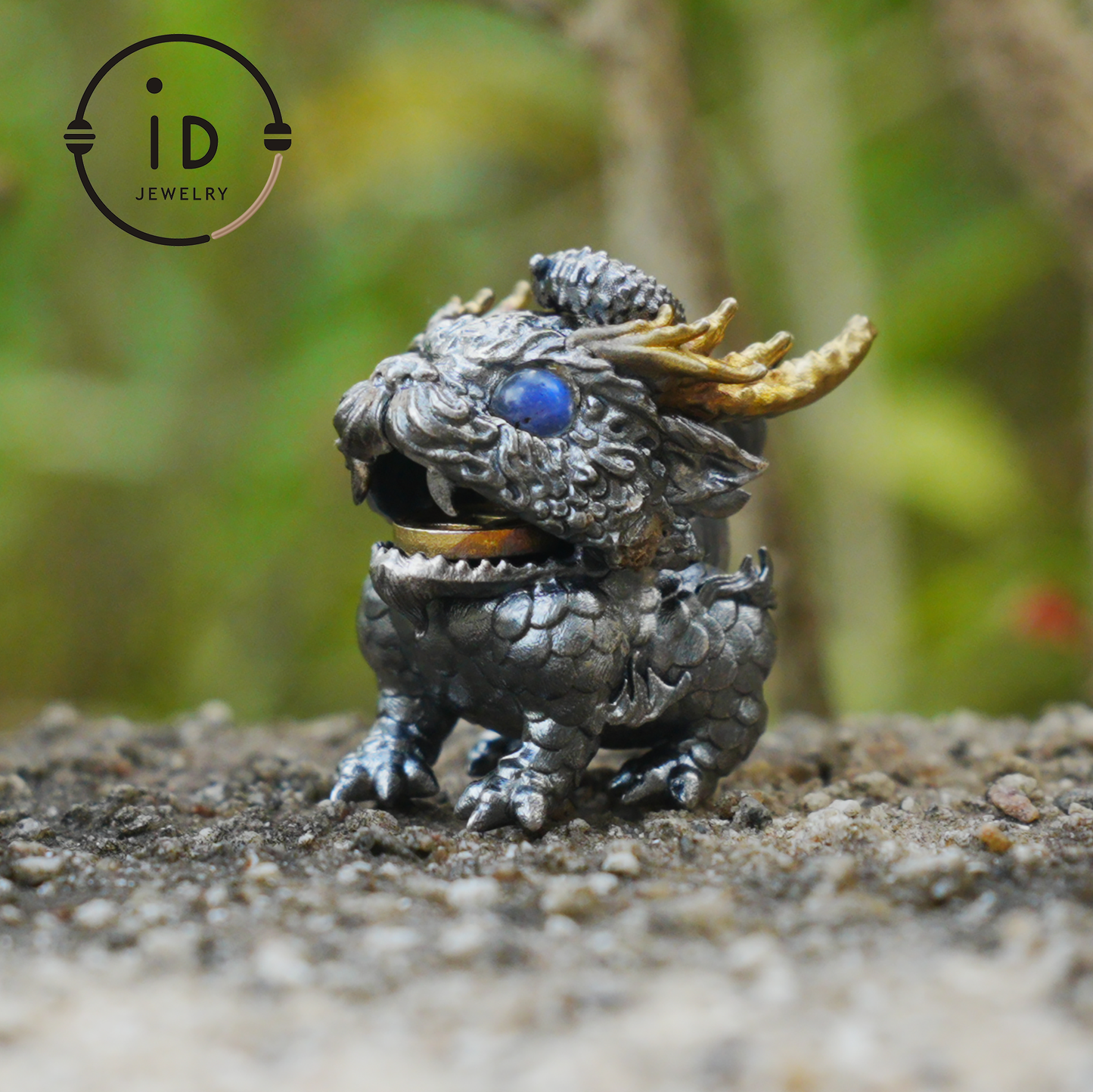 Labradorite Pendant Dragon 925 Silver Vintage Totem Gothic Style Mini Sculpture Talisman Gift for Her Mystical Handmade