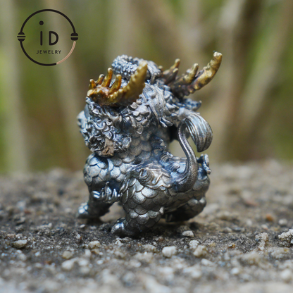 Labradorite Pendant Dragon 925 Silver Vintage Totem Gothic Style Mini Sculpture Talisman Gift for Her Mystical Handmade