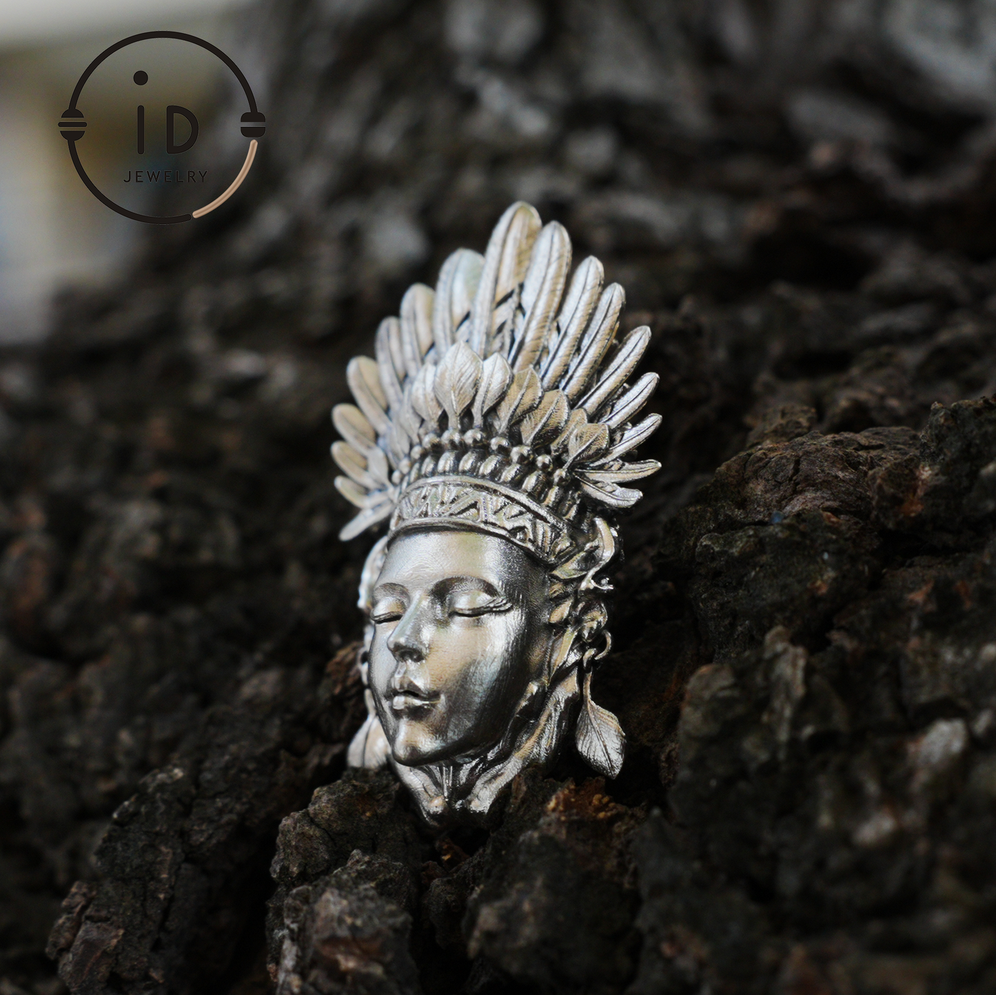 Handcrafted Face Pendant in Oxidized 925 Silver with Feather Crown | Tribal & Gothic Style | Gift for Women | Statement Jewelry