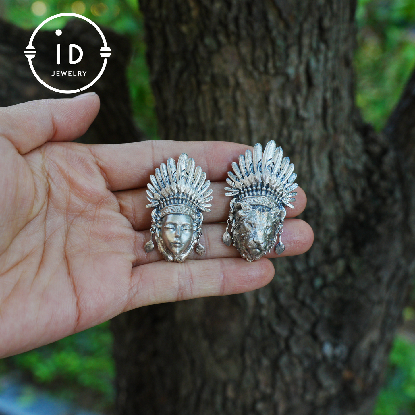 Handcrafted Face Pendant in Oxidized 925 Silver with Feather Crown | Tribal & Gothic Style | Gift for Women | Statement Jewelry