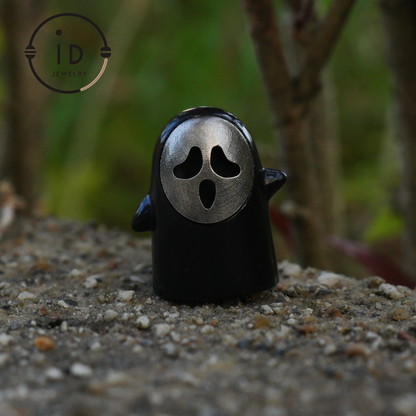 Lion Pendant in 925 Sterling Silver with Black Jade, Hand-Carved Totem-Style Necklace, Symbolic Gift in Mystical Fairytale Design