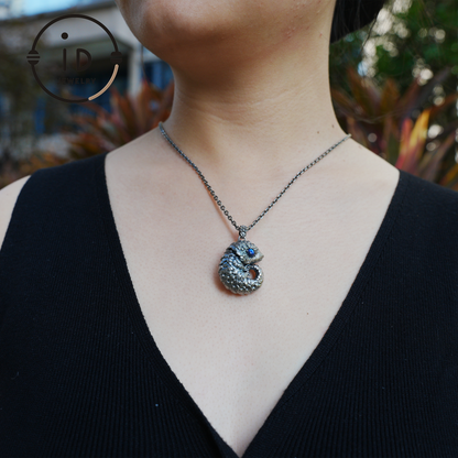 Labradorite Animal Totem Pendant in 925 Sterling Silver in Mystical Fantasy Style as Necklace Charm, Gift for Her Christmas Holidays