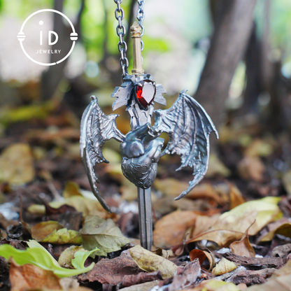 925 Silver Guardian Heartblade Necklace, Handmade 925 Silver Necklace, Garnet Symbolizing Vitality, Silver Jewelry Gift