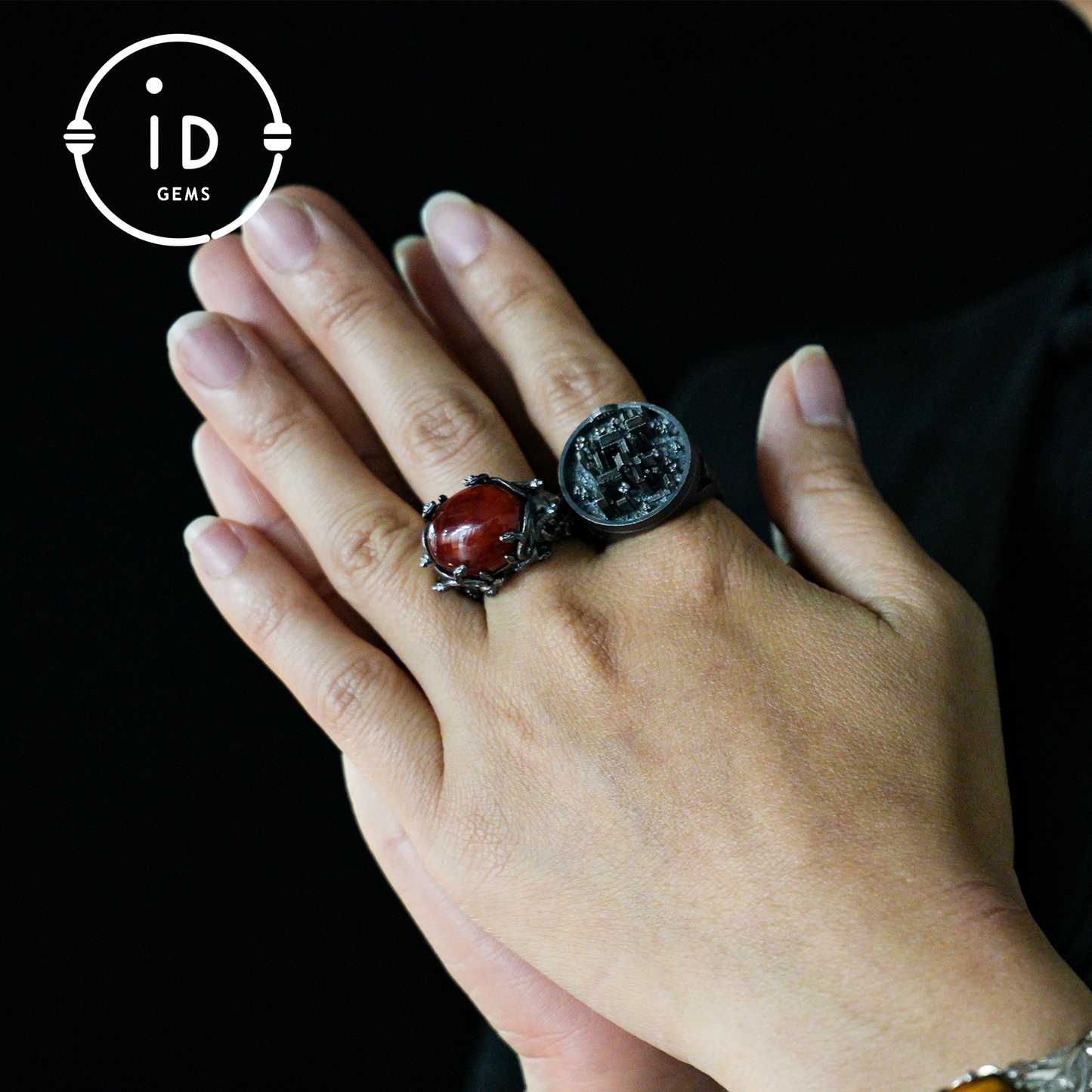 Handgefertigter Cyberpunk-Ring | Industrieschmuck | Mikrochip-Design | Gothic-Geek-Ring 