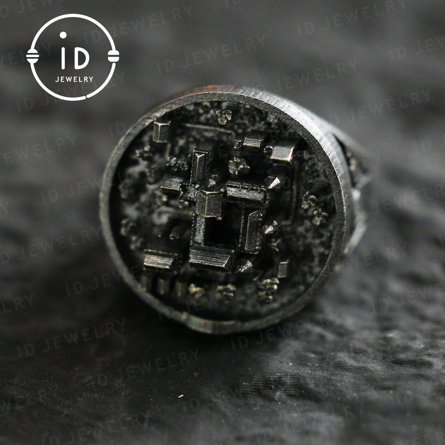 Handgefertigter Cyberpunk-Ring | Industrieschmuck | Mikrochip-Design | Gothic-Geek-Ring 