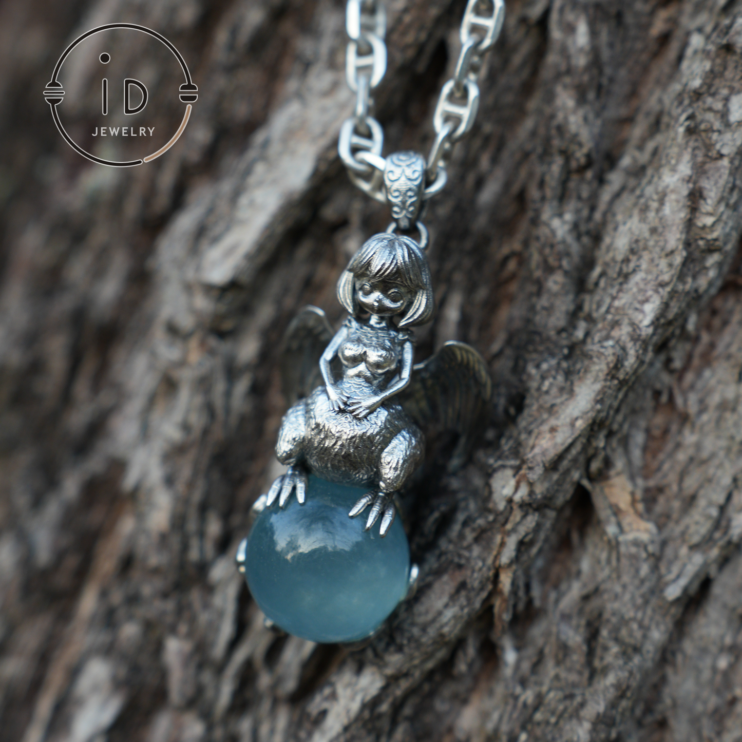 Mystischer Harpyien-Anhänger – Handgefertigtes 925er Silber mit Katzenauge-Aquamarin – Einzigartiger Fantasy-Schmuck