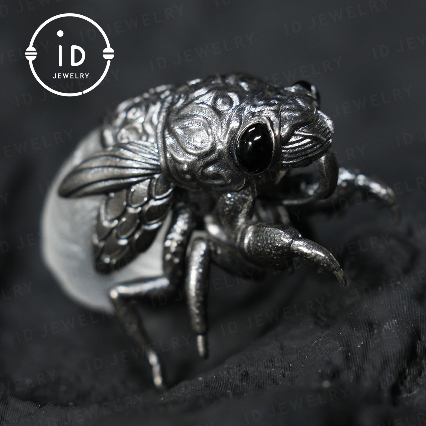 Cicada Pendant with White Crystal – Handmade Protective Amulet – Vintage & Mystical Jewelry